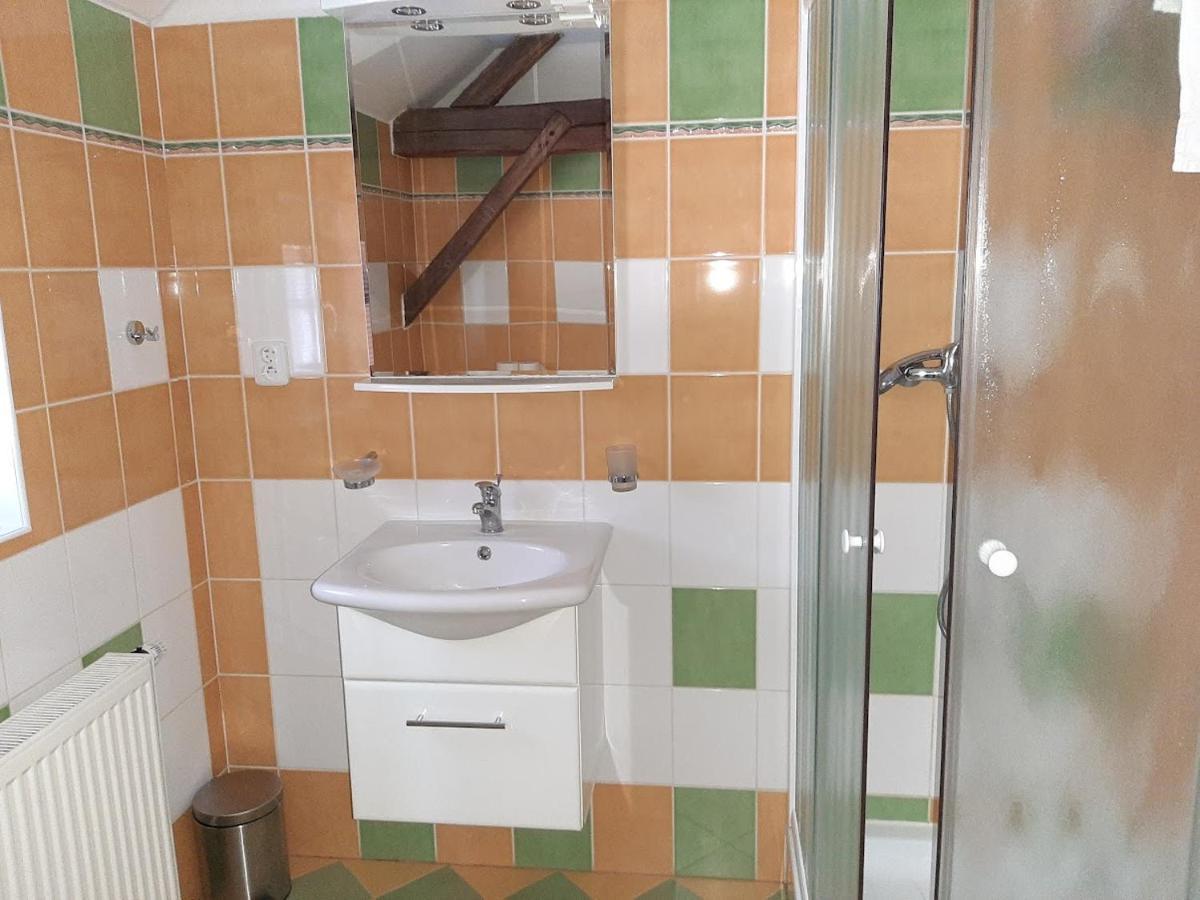 Černá v Pošumaví Penzion Planicka מראה חיצוני תמונה